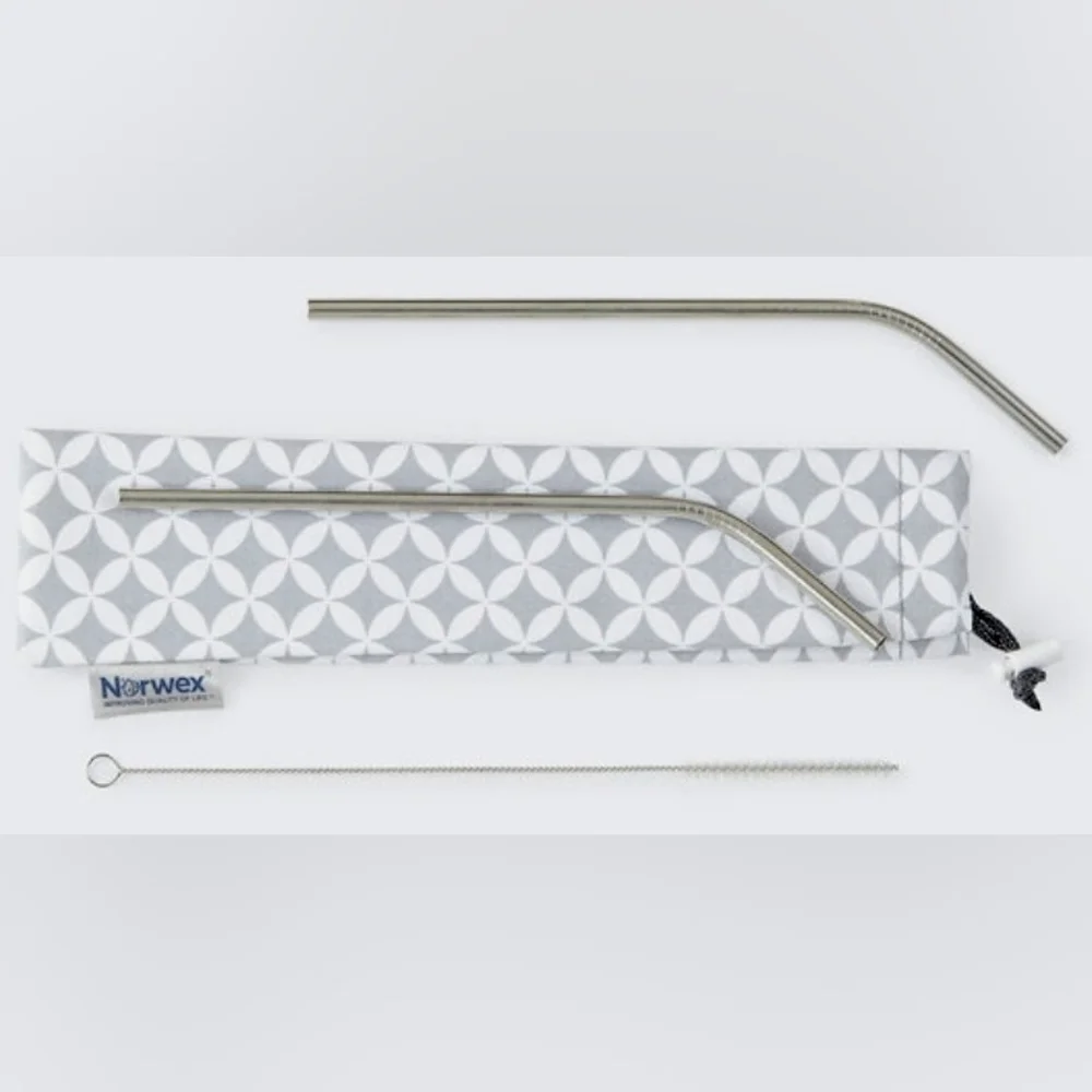 Norwex Straw Set